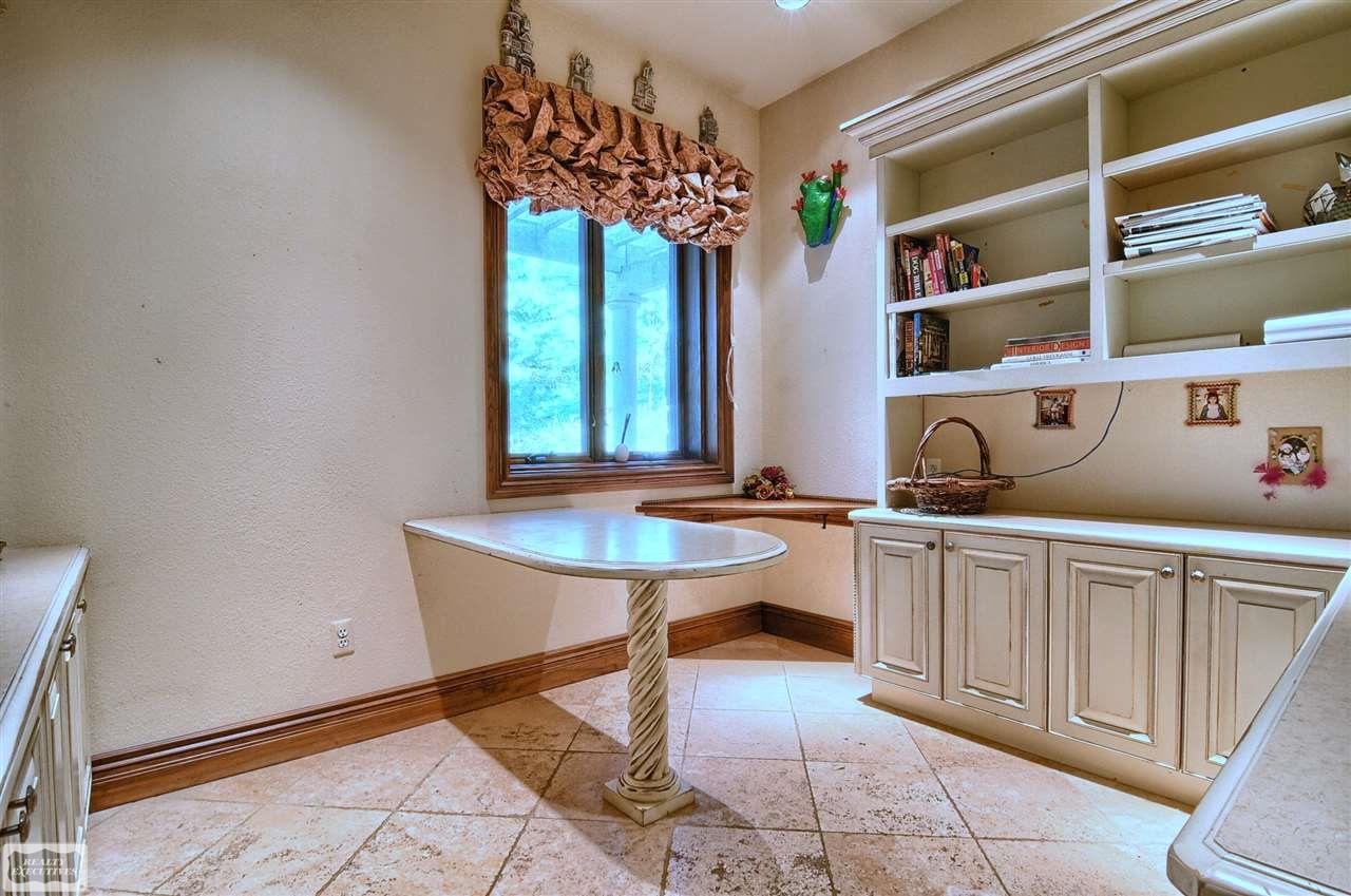 5600 Orion Road Rochester, MI 48306 - Photo 23 of 64 31324430-24.JPG