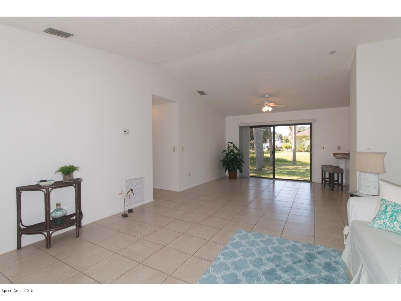 826 George Street Sebastian, FL 32958 - Photo 7 of 16 7-826GeorgeSt-07
