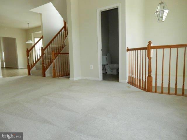 12910 Yellow Jacket Road Hagerstown, MD 21740 - Photo 11 of 30 Family Room