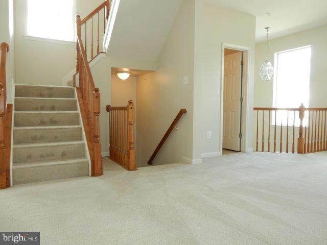 12910 Yellow Jacket Road Hagerstown, MD 21740 - Photo 12 of 30 Family Room