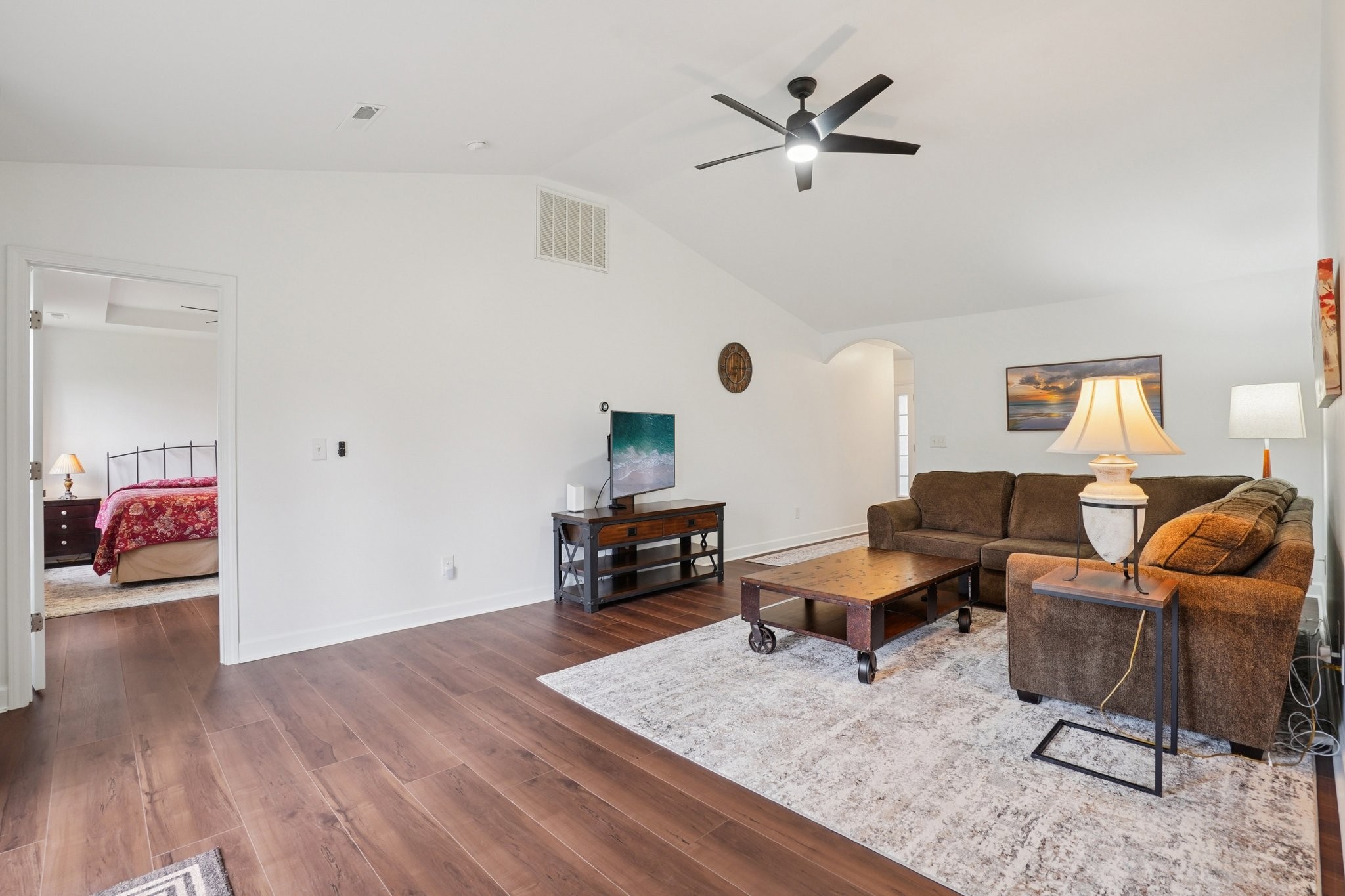 206 Hickory Pointe Dickson, TN 37055 - Photo 7 of 28 a living room with furniture