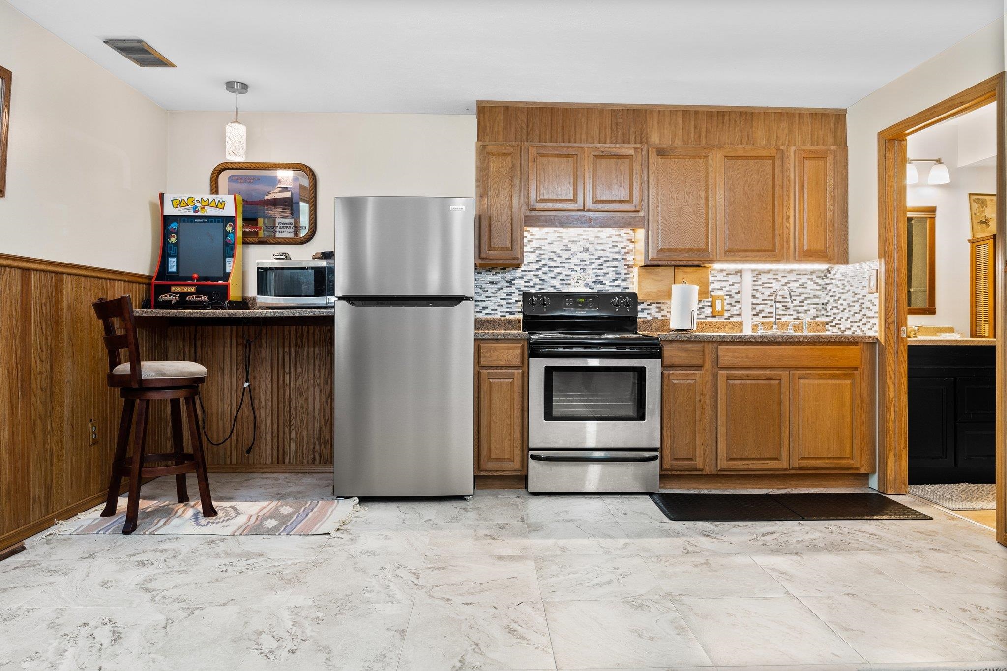 10006 Skiver Road Traverse City, MI 49685 - Photo 42 of 43 1914793-41.JPG