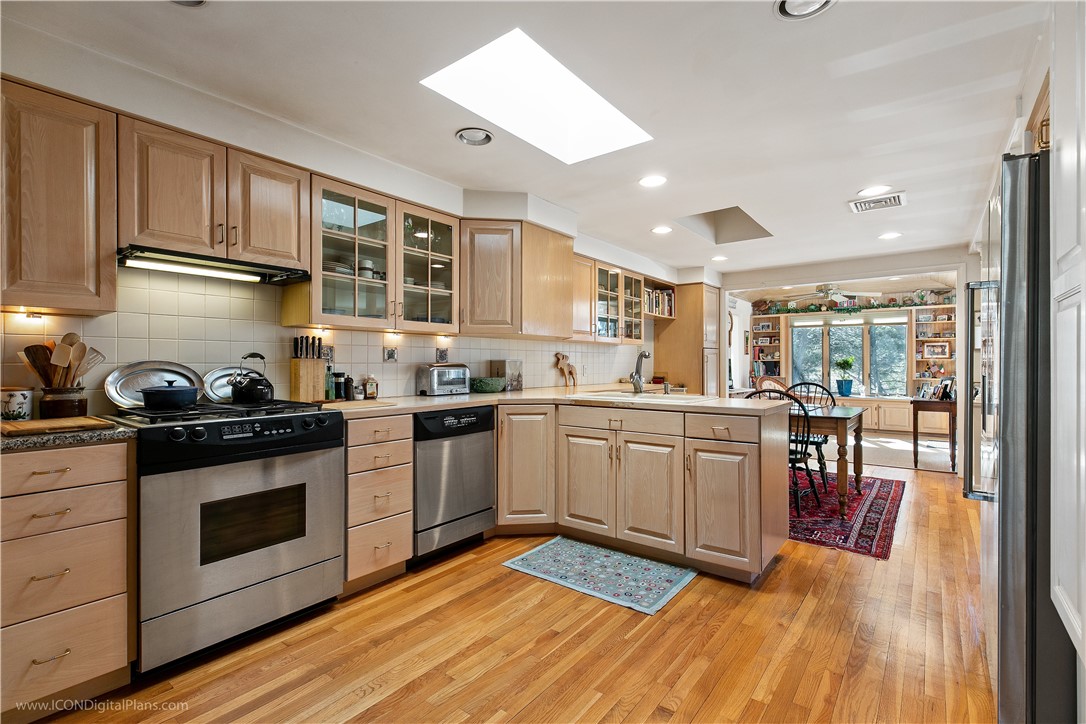 13 Hanley Farm Road, Unit 13 Warren, RI 02885 - Photo 12 of 44