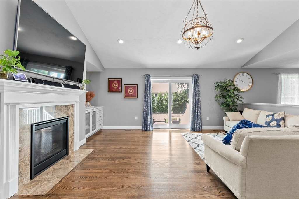 21 Pasture Brook Road Attleboro, MA 02703 - Photo 4 of 24