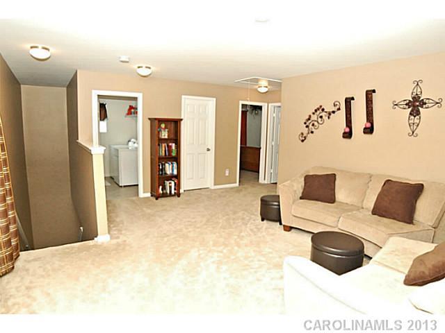 10111 Green Grass Road Charlotte, NC 28227 - Photo 8 of 16 Gallery Image 8