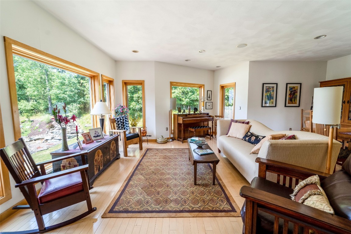 400 Gary Hunt Road Owego, NY 13827 - Photo 5 of 50 Gallery Image 5