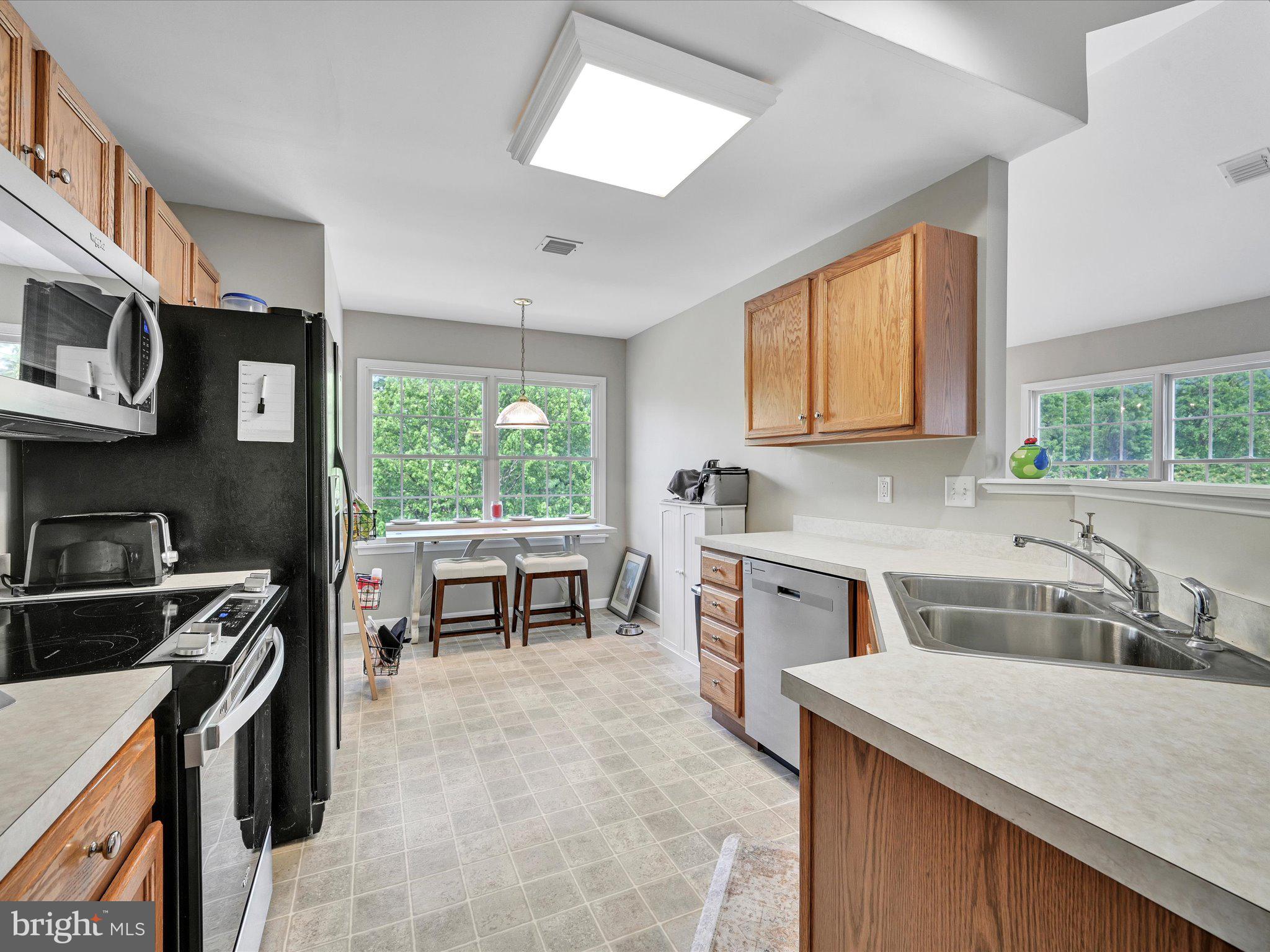 4609 Deer Path Road Harrisburg, PA 17110 - Photo 12 of 28 Gallery Image 12
