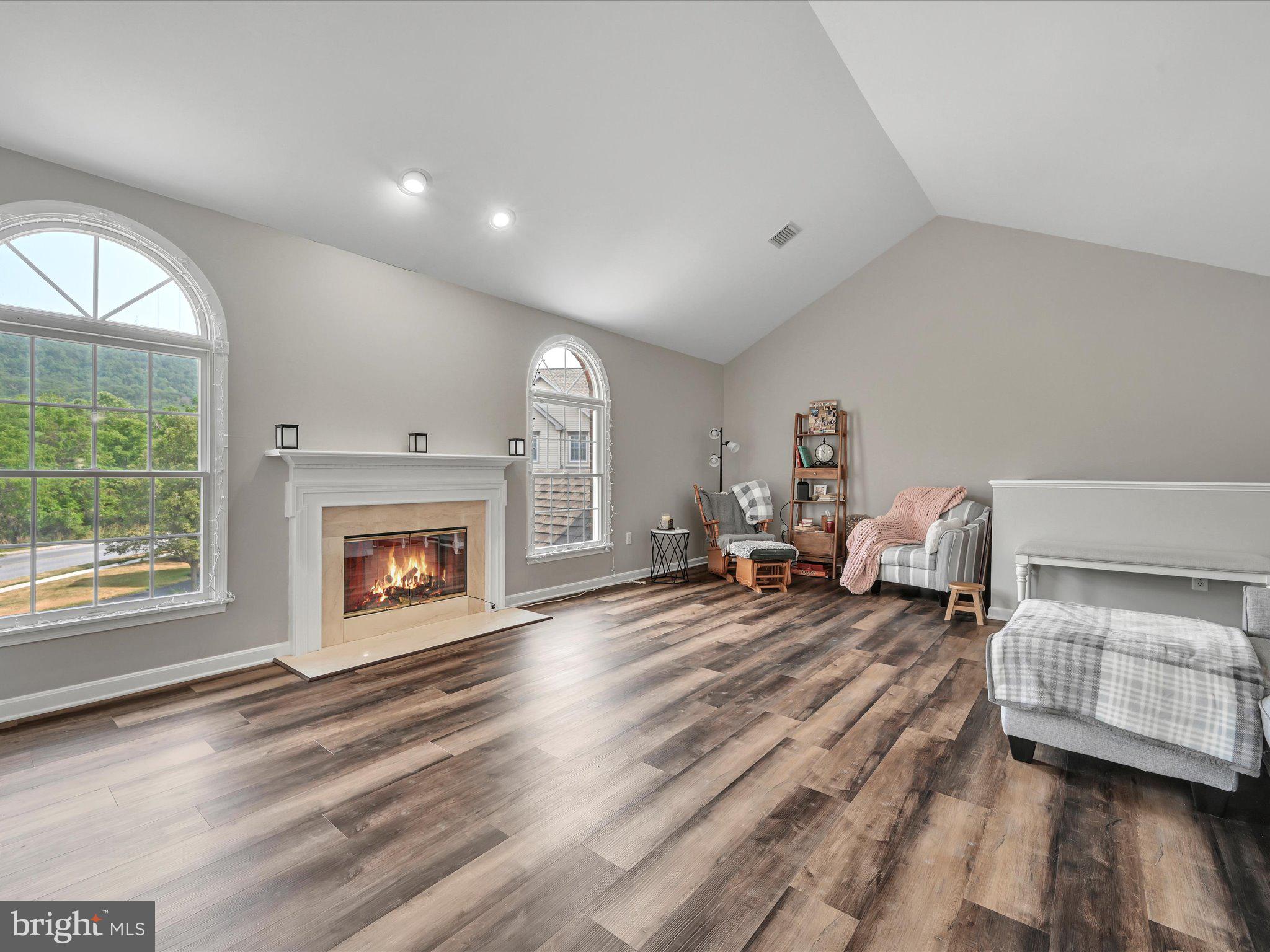 4609 Deer Path Road Harrisburg, PA 17110 - Photo 6 of 28 Gallery Image 6