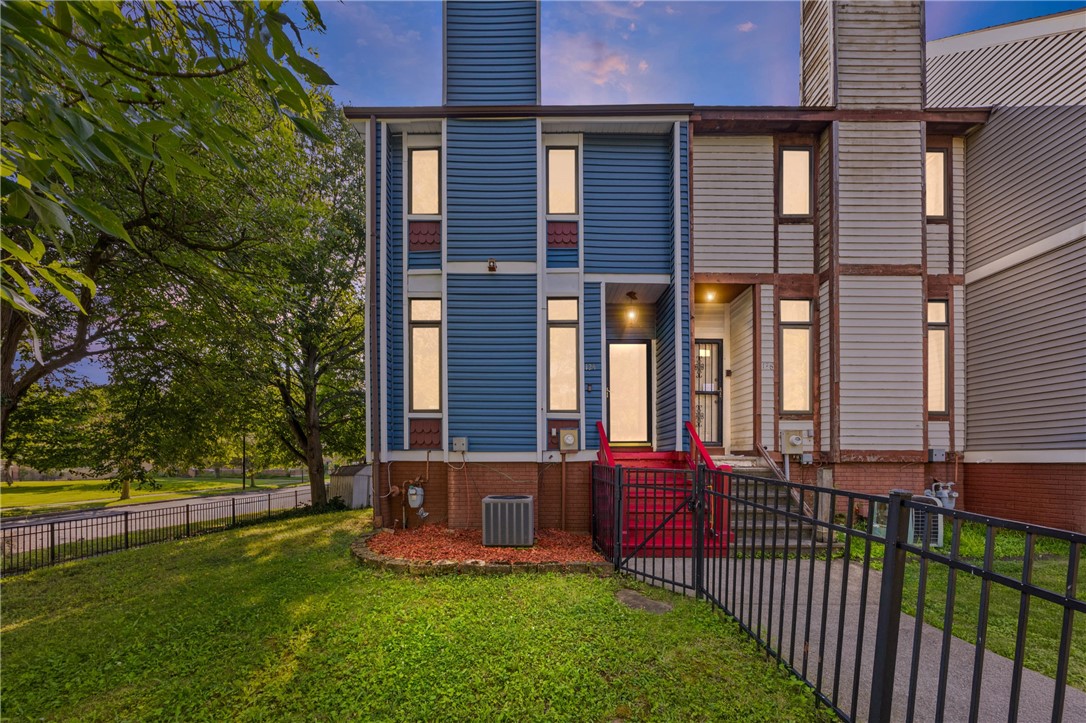 124 Adams Street Rochester, NY 14608 - Photo 1 of 48 Gallery Image 1