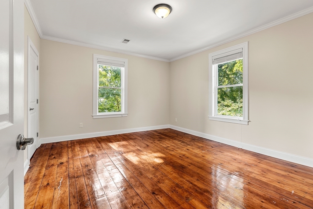 28 Mercer Road Needham, MA 02494 - Photo 17 of 28