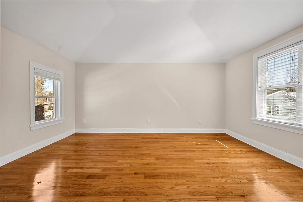 28 Mercer Road Needham, MA 02494 - Photo 19 of 28
