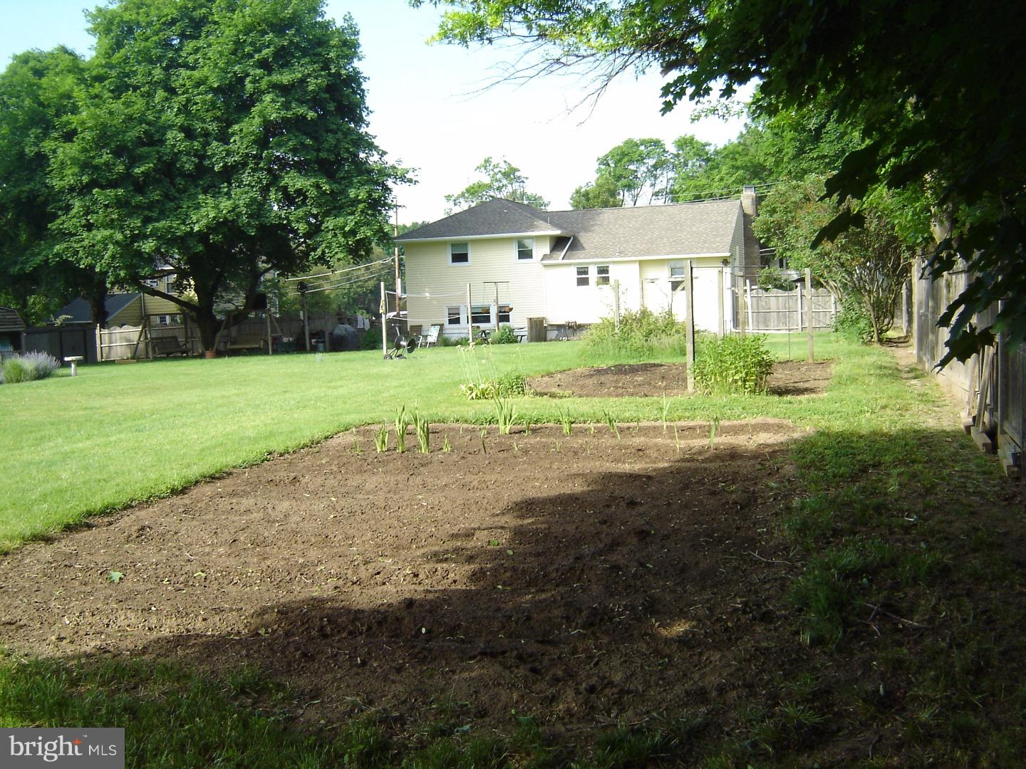 23 Hartford Road Mount Laurel, NJ 08054 - Photo 20 of 25 Exterior Back