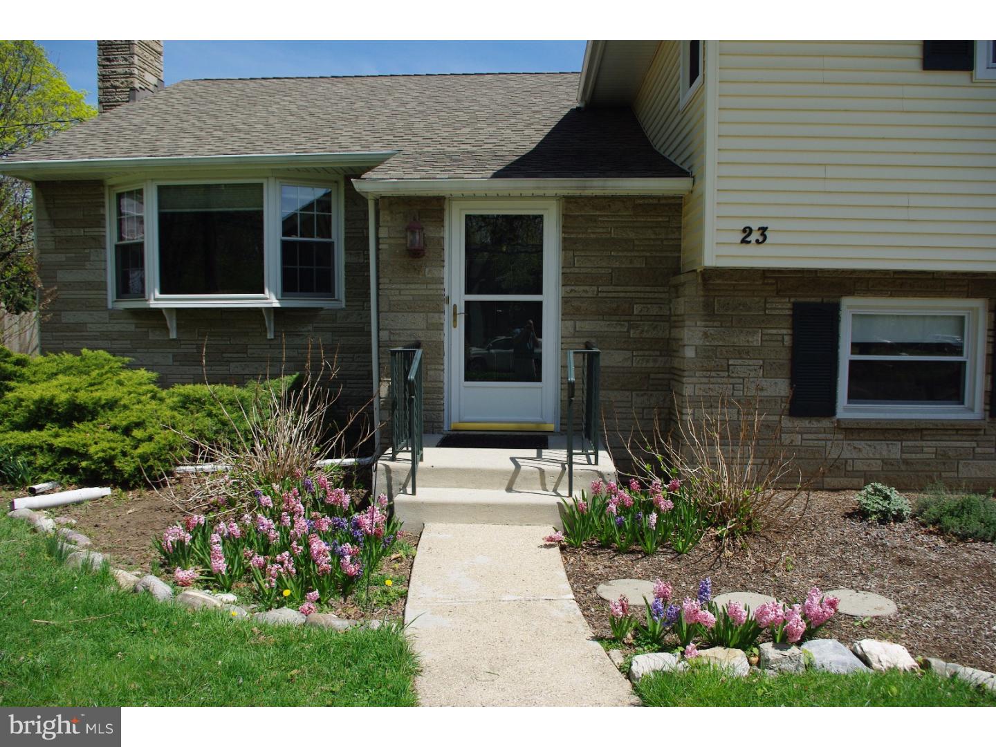 23 Hartford Road Mount Laurel, NJ 08054 - Photo 22 of 25 Exterior Front