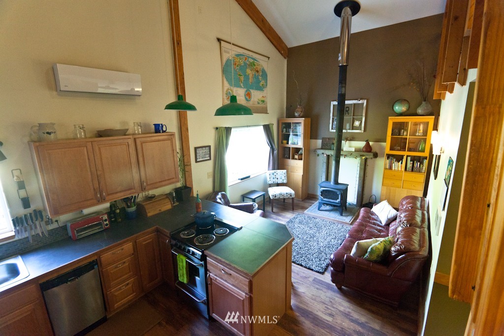 4970 Hannegan Road Bellingham, WA 98226 - Photo 14 of 23 Gallery Image 14