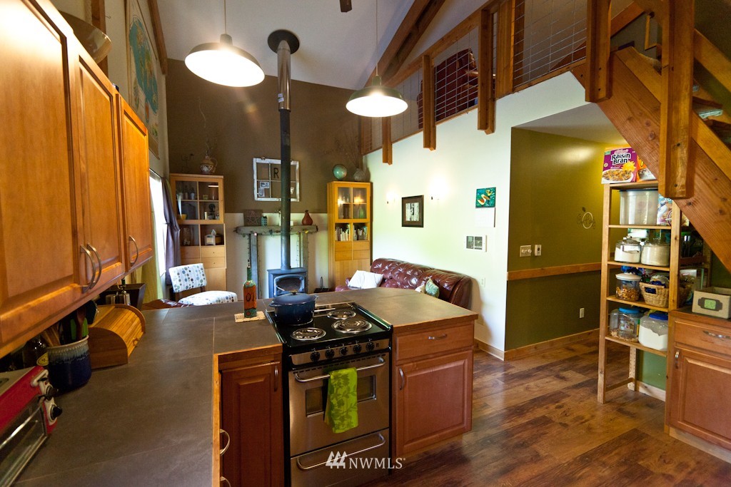4970 Hannegan Road Bellingham, WA 98226 - Photo 18 of 23 Gallery Image 18