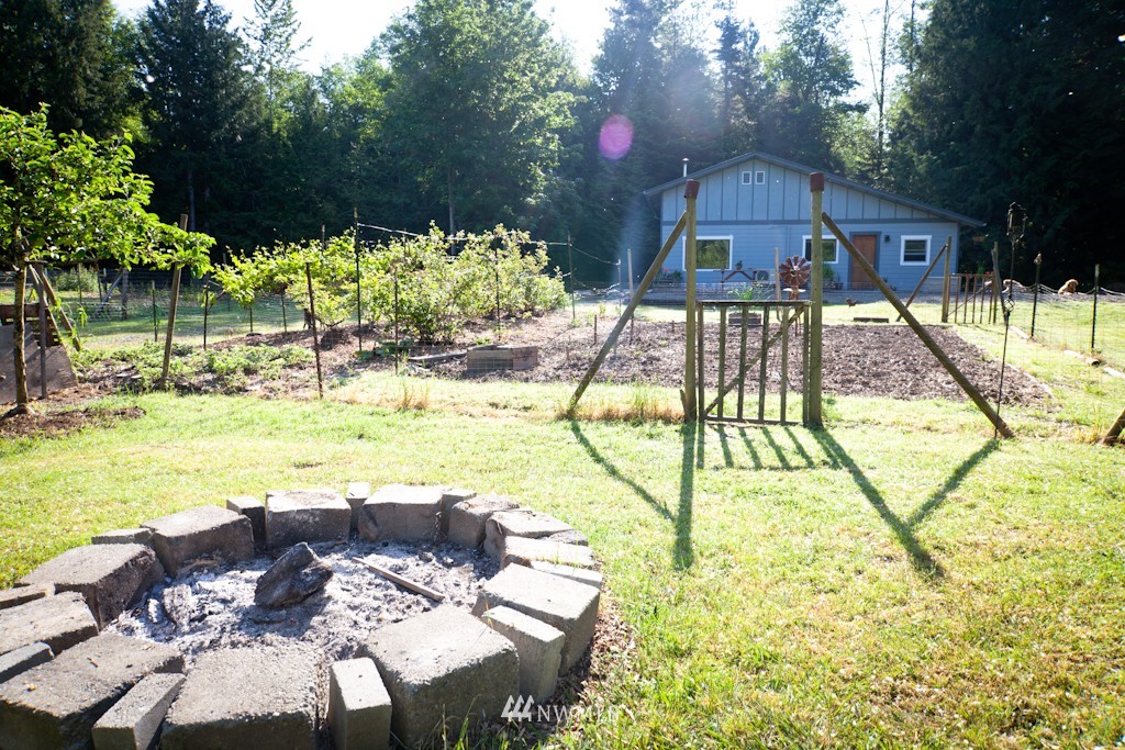 4970 Hannegan Road Bellingham, WA 98226 - Photo 20 of 23 Gallery Image 20