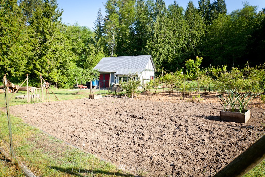 4970 Hannegan Road Bellingham, WA 98226 - Photo 21 of 23 Gallery Image 21