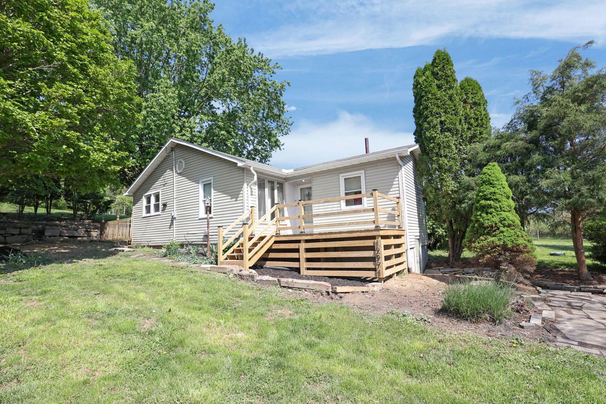 12971 Union Road Laurelville, OH 43135 - Photo 2 of 43 2-web-or-mls-12971-union-rd
