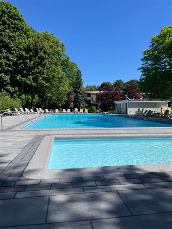 54 Jacqueline Road, Unit 1 Waltham, MA 02452 - Photo 14 of 15 Gallery Image 14