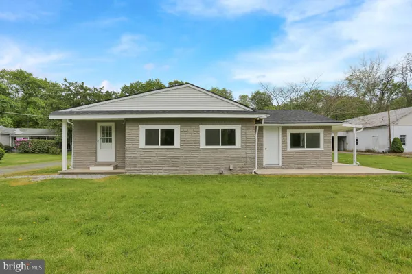 $459,900 | 493 Mohrsville Road, Shoemakersville, PA 19555