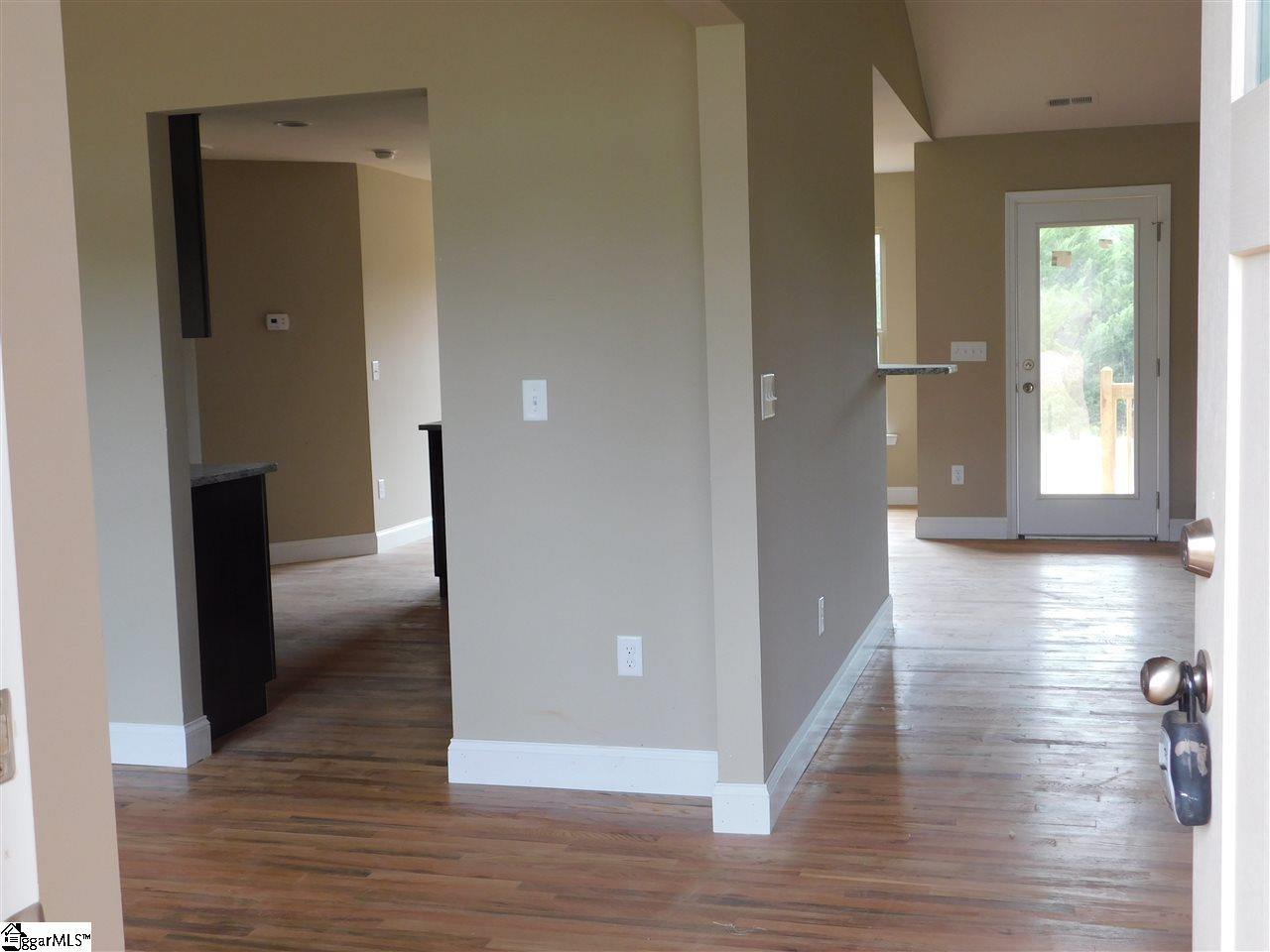 270 Zimmerman Road Inman, SC 29349 - Photo 2 of 16