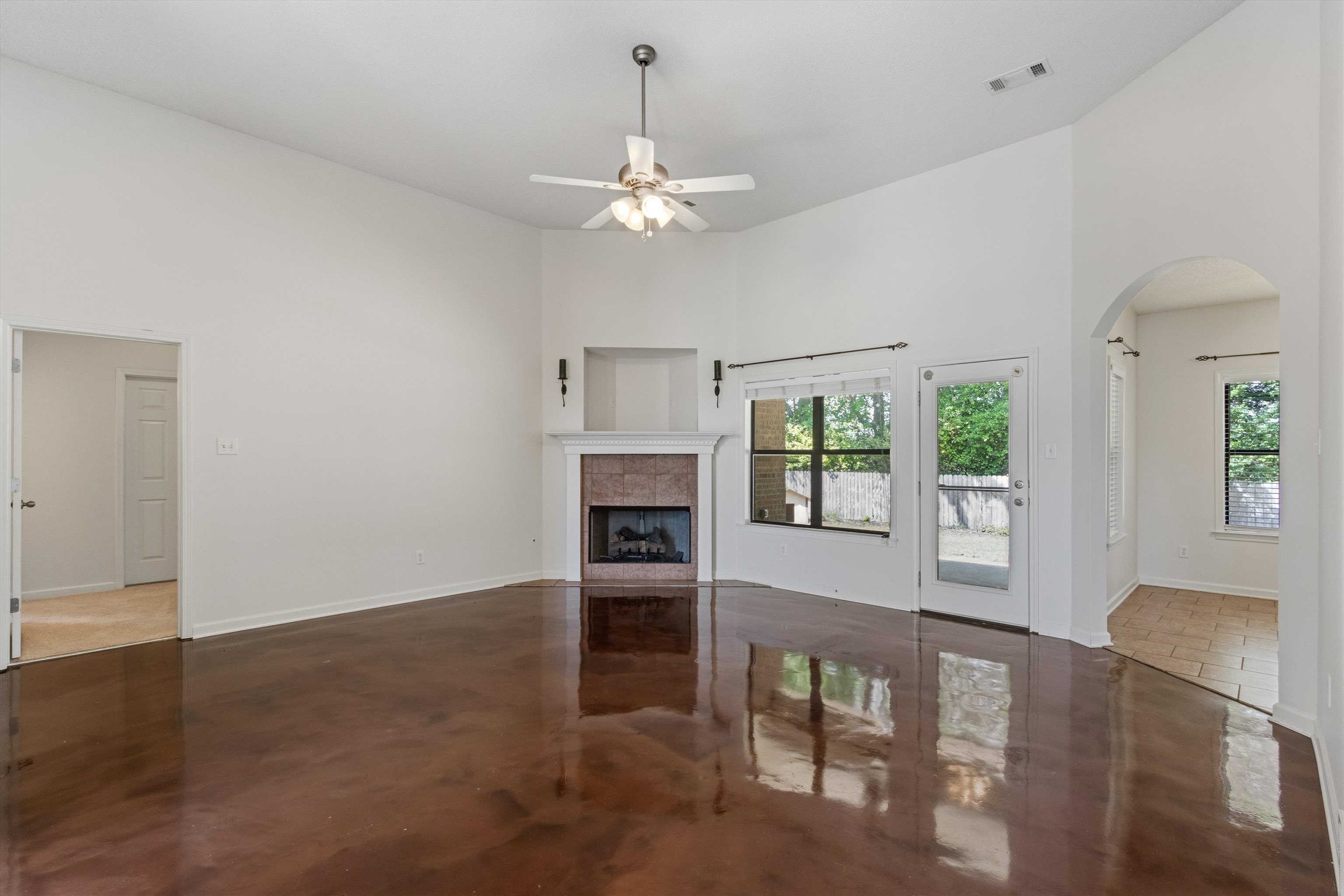 3671 Haynes Road Bartlett, TN 38133 - Photo 13 of 40 Gallery Image 13