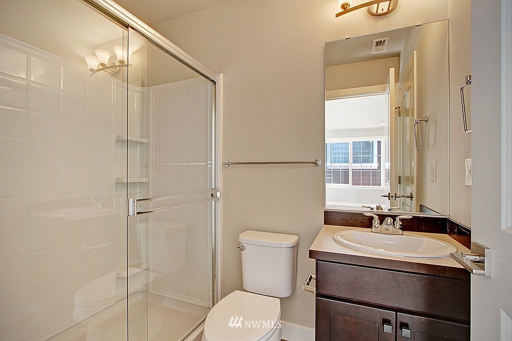 4523 187th Place Southeast, Unit B Bothell, WA 98012 - Photo 13 of 21