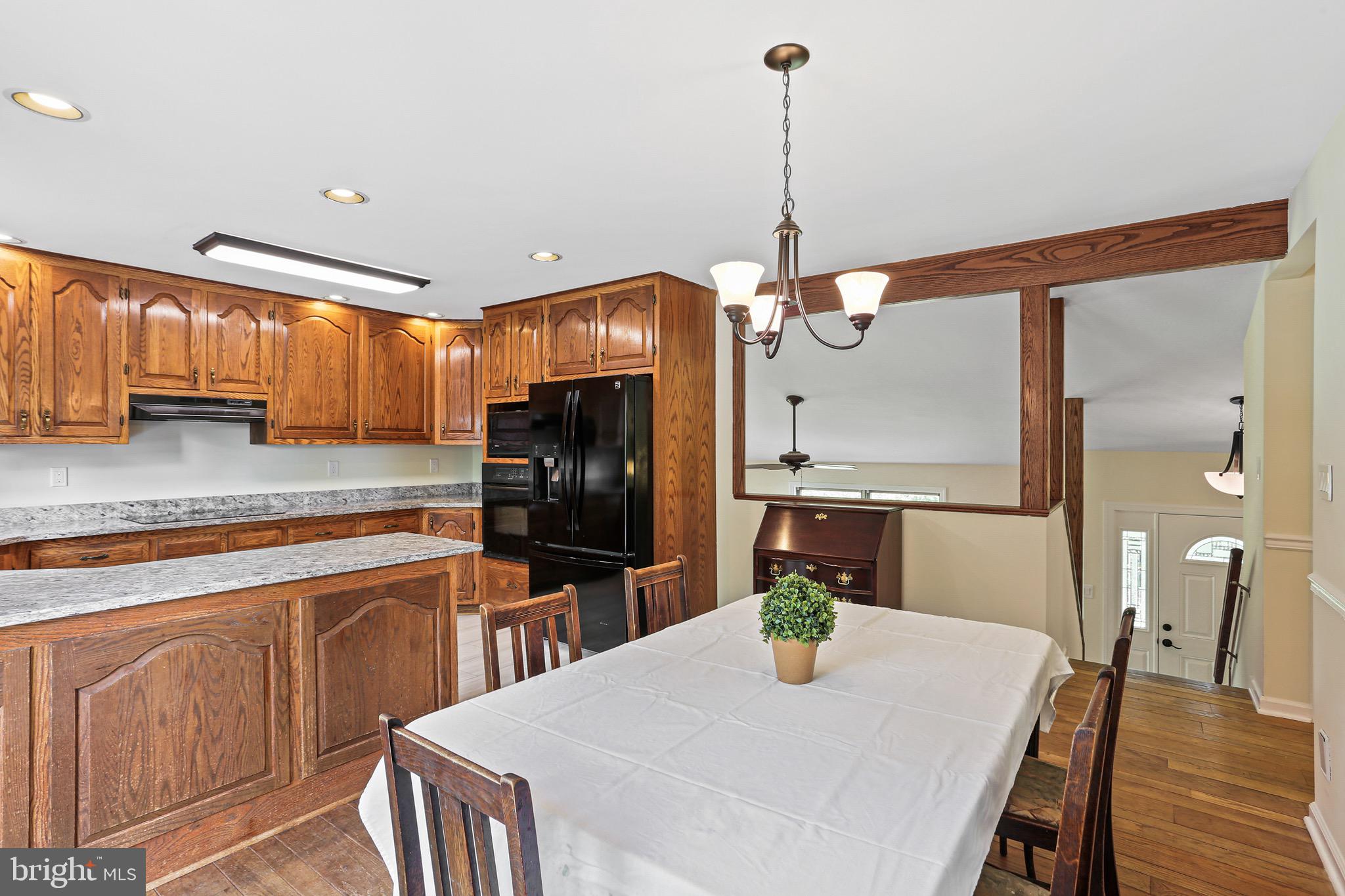 4219 Hoffmanville Road Manchester, MD 21102 - Photo 5 of 36 Dining Room