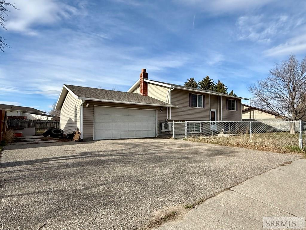 155 Hummingbird Lane Shelley, ID 83274 - Photo 4 of 49