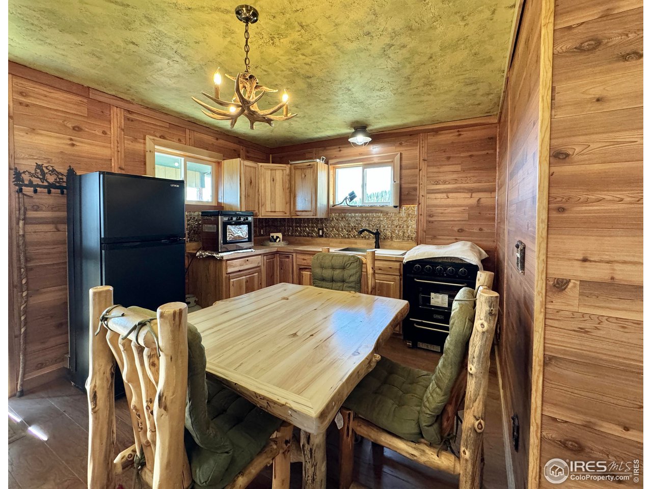 1189 Mountain Ridge Road Red Feather Lakes, CO 80545 - Photo 9 of 40 Gallery Image 9