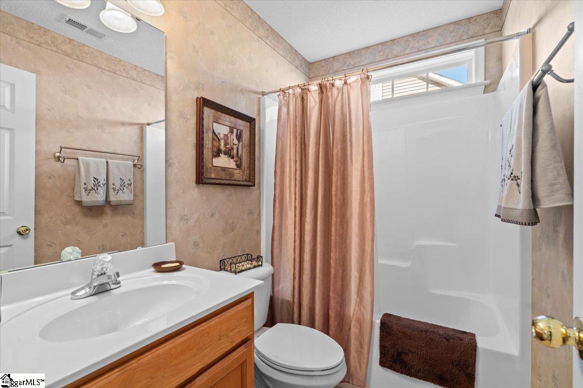 505 Cardinal Woods Way Easley, SC 29642 - Photo 21 of 35