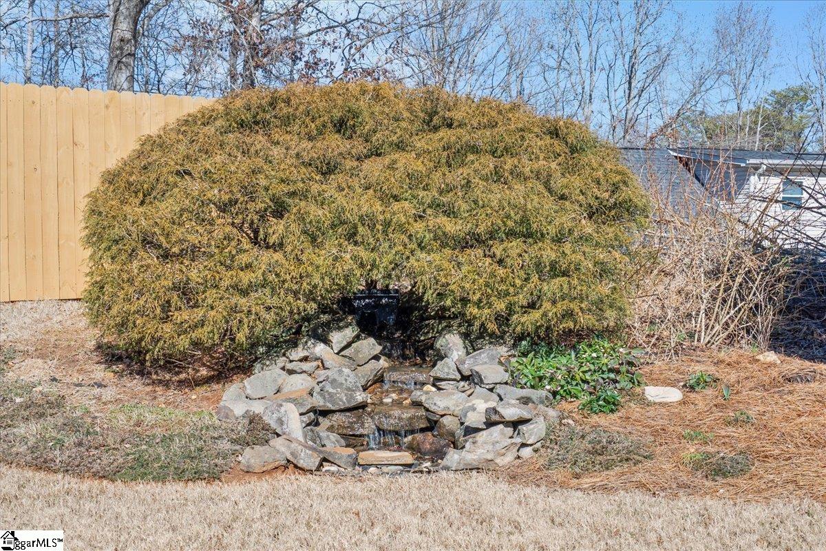 505 Cardinal Woods Way Easley, SC 29642 - Photo 32 of 35