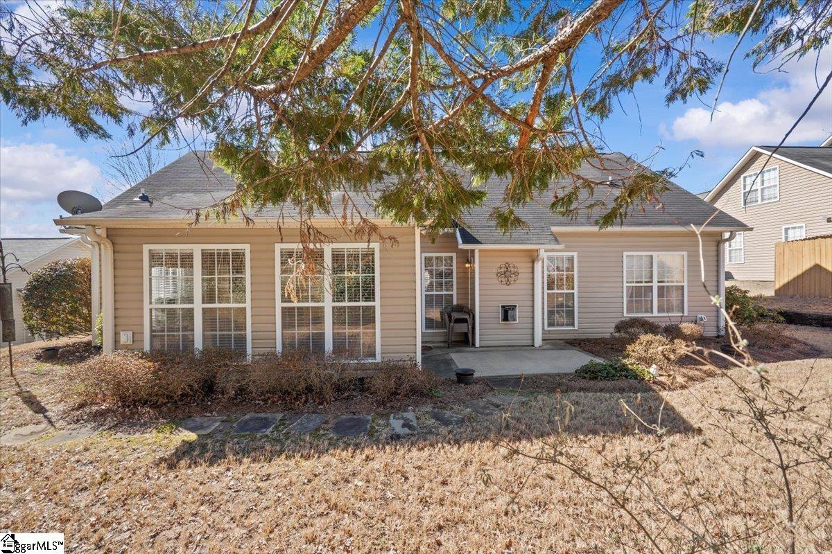 505 Cardinal Woods Way Easley, SC 29642 - Photo 33 of 35