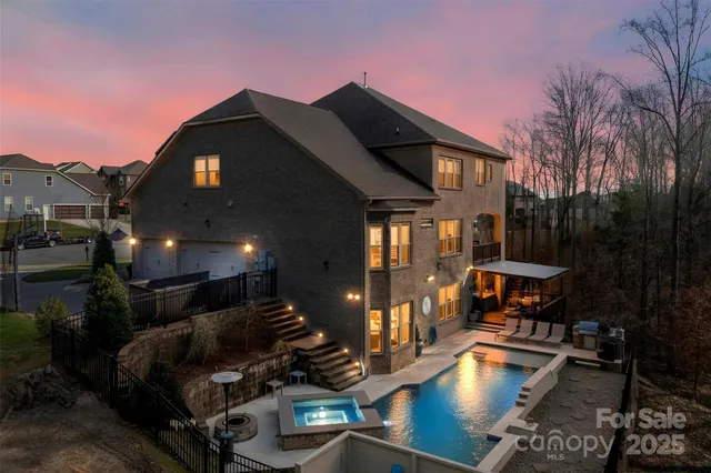 $1,199,000 | 14002 Salem Ridge Road, Huntersville, NC 28078