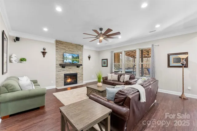 $1,199,000 | 14002 Salem Ridge Road, Huntersville, NC 28078