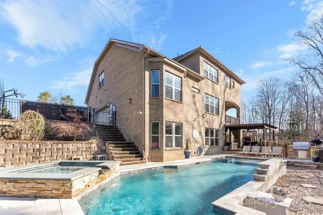 $1,199,000 | 14002 Salem Ridge Road, Huntersville, NC 28078