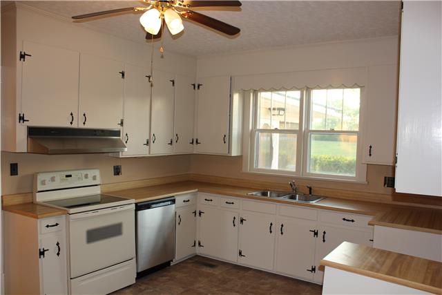 380 Petersburg-Chestnut Ridge Road Petersburg, TN 37144 - Photo 15 of 20 Gallery Image 15
