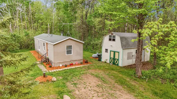 $125,000 | 38265 Wildlife Road, Hinckley, MN 55037