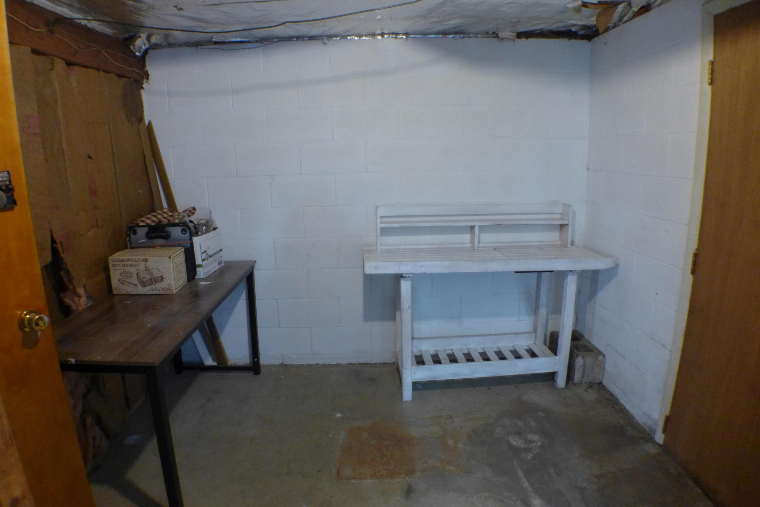 11128 Voris Road Logan, OH 43138 - Photo 20 of 24 P1140023