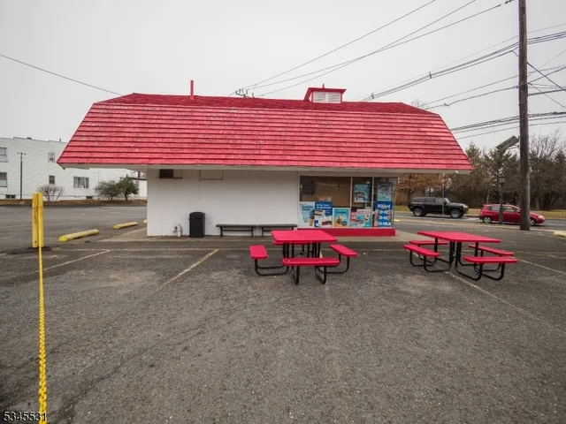 $1,299,999 | 735 East Hazelwood Avenue, Rahway, NJ 07065