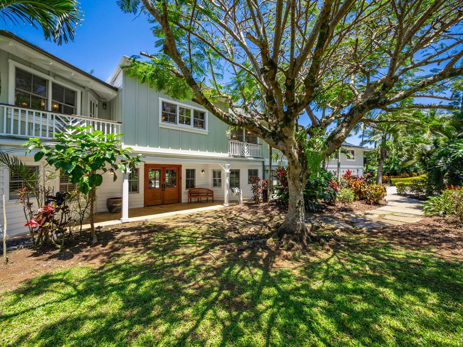 65 North Holokai Road Haiku, HI 96708 - Photo 11 of 50 a front view of a house with garden