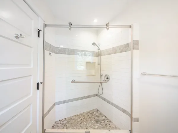 $3,999,000 | 65 North Holokai Road, Haiku, HI 96708