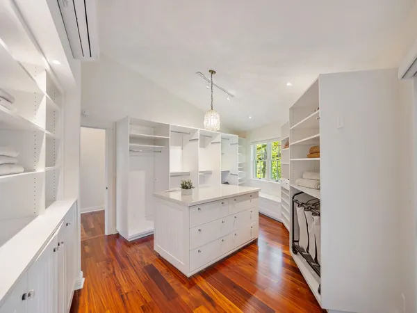 $3,999,000 | 65 North Holokai Road, Haiku, HI 96708