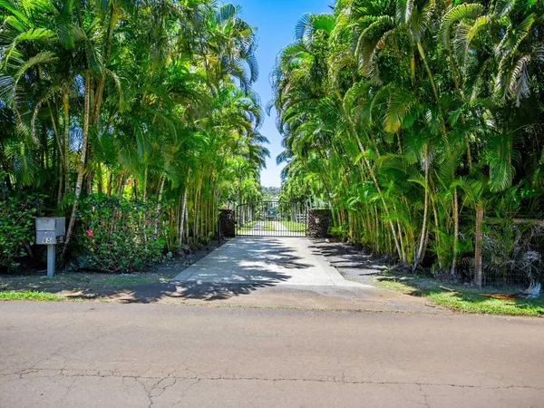 $3,999,000 | 65 North Holokai Road, Haiku, HI 96708