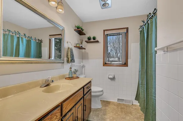 $313,000 | 718 2 1/2 Street North, Sartell, MN 56377