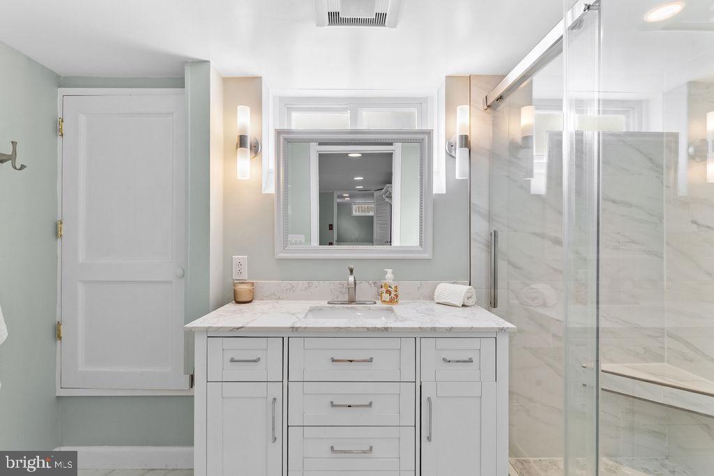 5118 25th Road North Arlington, VA 22207 - Photo 32 of 44 Gallery Image 32