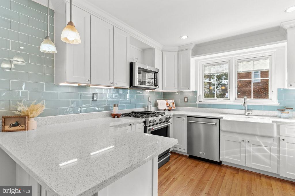 5118 25th Road North Arlington, VA 22207 - Photo 7 of 44 Gallery Image 7