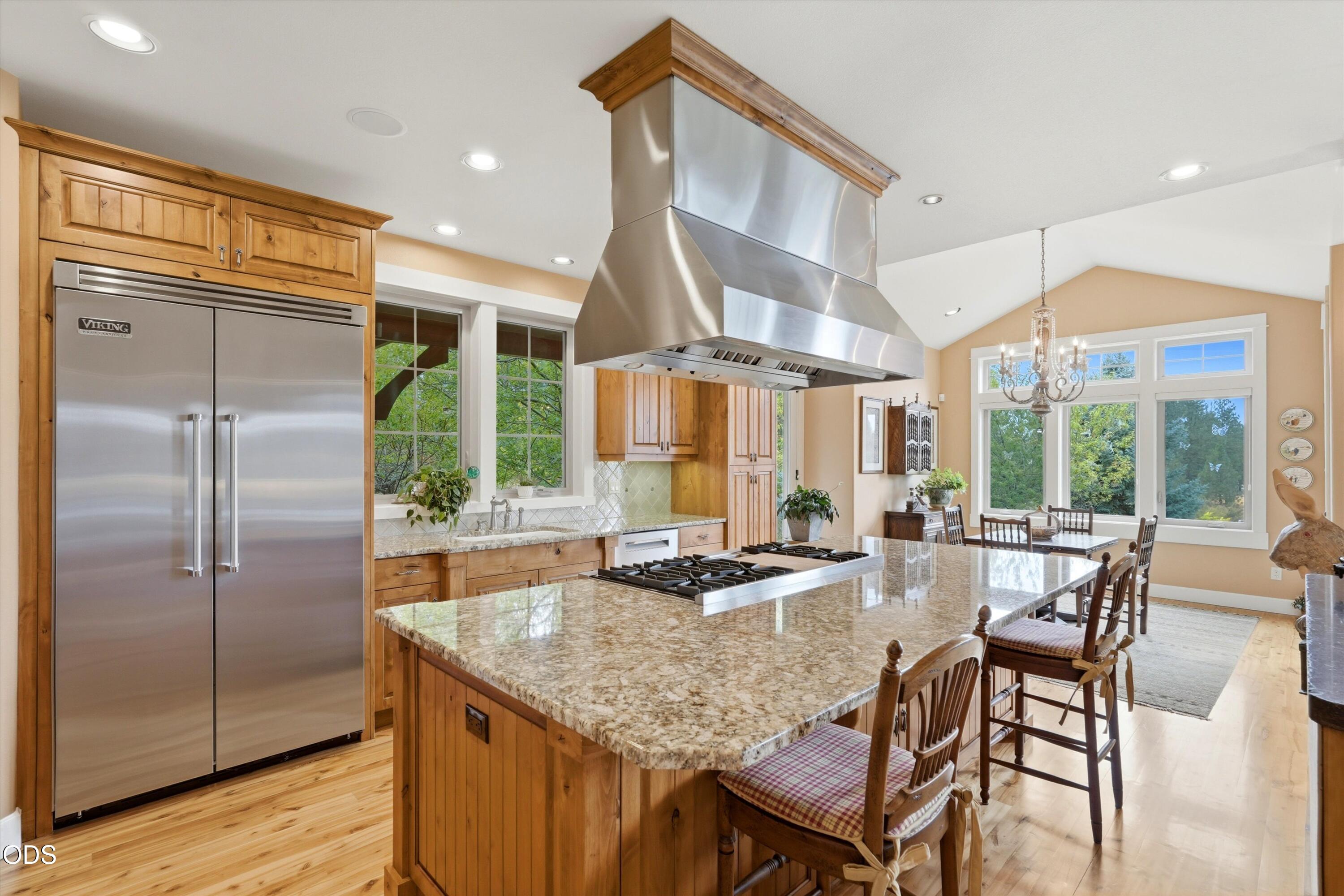 20100 Star Fire Ridge Court Bend, OR 97702 - Photo 32 of 69 Gallery Image 32