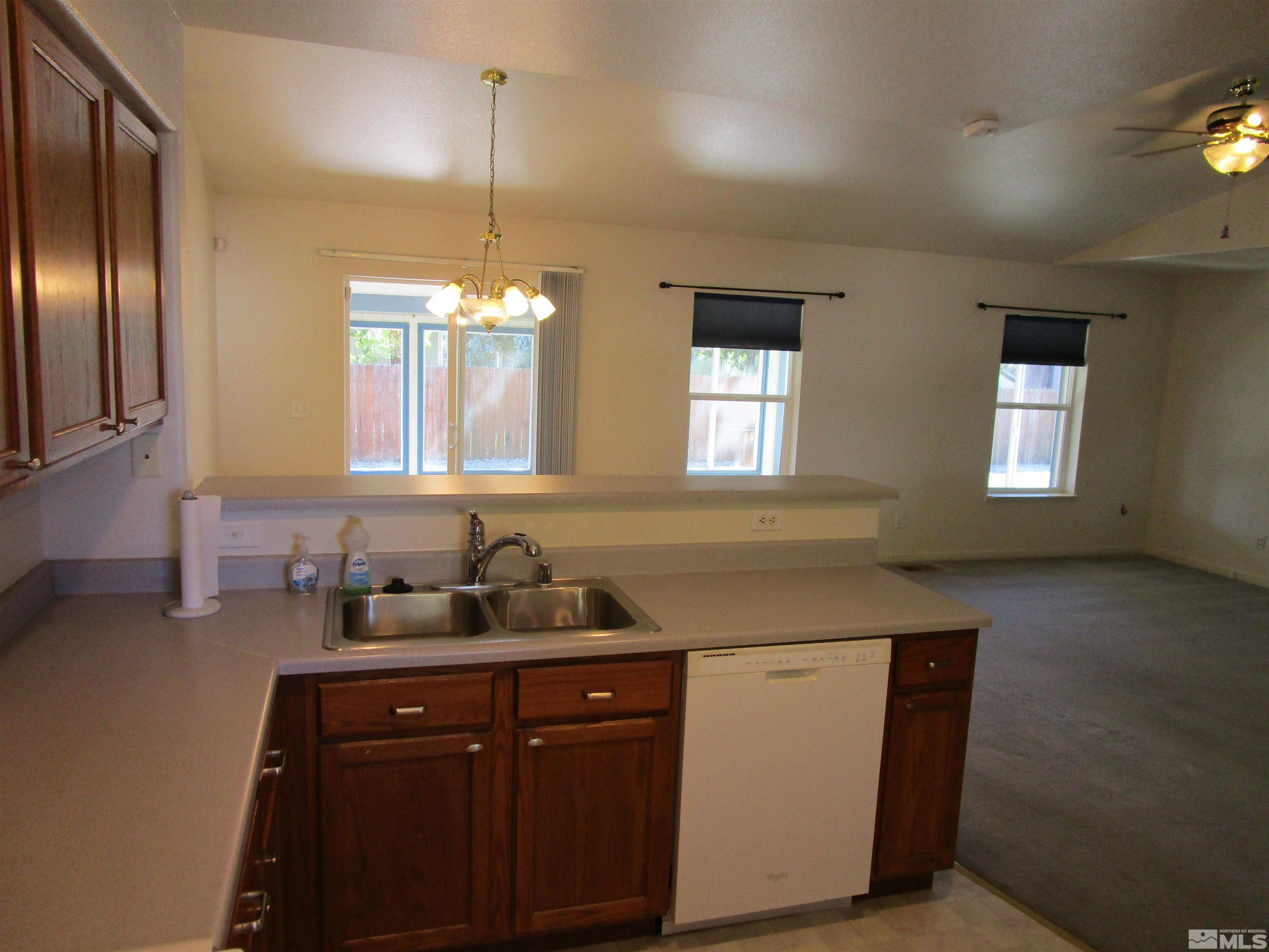 371 Beth Way Fallon, NV 89406 - Photo 8 of 21 Photo 8