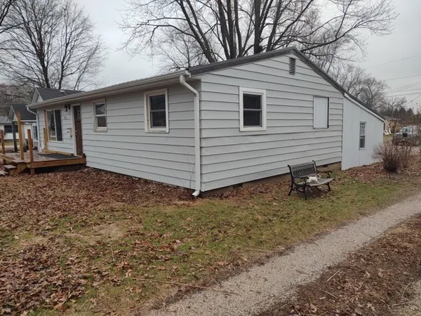 $73,500 | 503 Wilson Avenue, Villa Grove, IL 61956